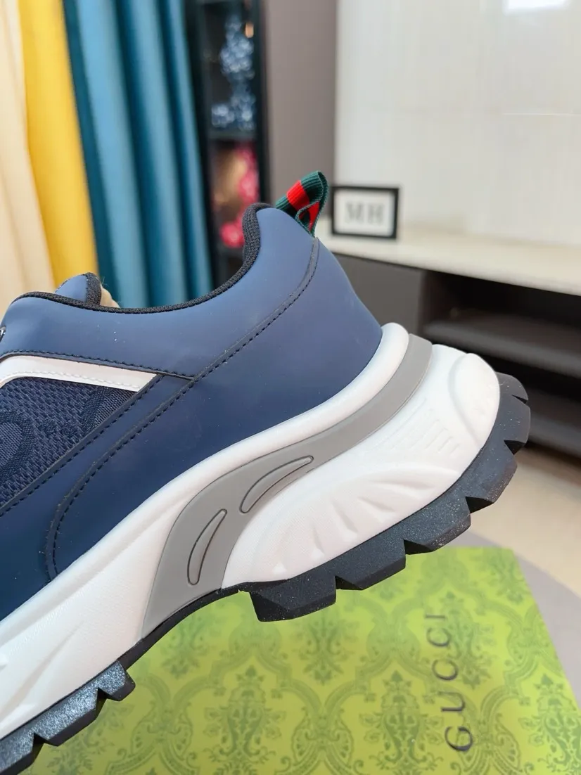 Men's shoes 💰458🌹🌹[GUCCI] Gucci's new lace-up casual men's shoes are on the market first, and the materials and workmanship are superior to all versions on the market. The highest quality shipped first-layer cowhide with imported original perforated materials➕Genuine leather lining, privately molded soft outsole, high foot comfort, imported special materials highlight the brand's unique charm, high-end customization 38-44
